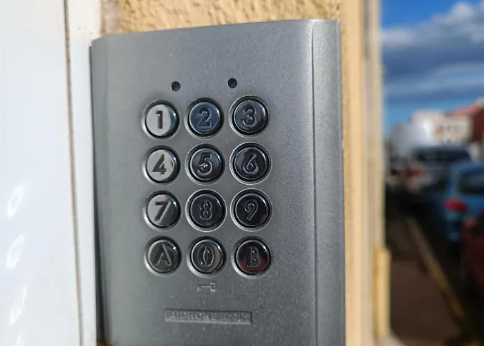 Lägenhet Au Cap D'agde Dans Les Pinedes *